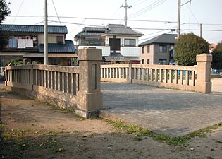 旧．高麗川大橋の遺構