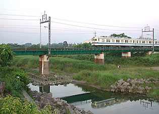 東武越生線の高麗川橋梁