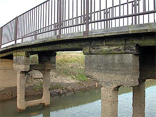 桁と橋脚